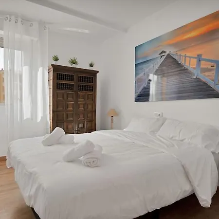 En El Centro De San Pedro Alcantara - La Libertad 3 5 4 Lägenhet *