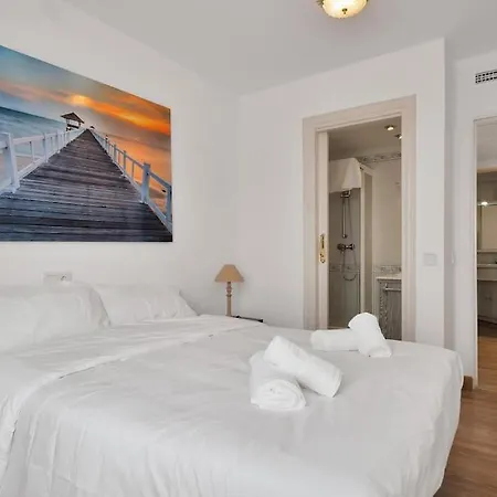 Apartment En El Centro De San Pedro Alcantara - La Libertad 3 5 4