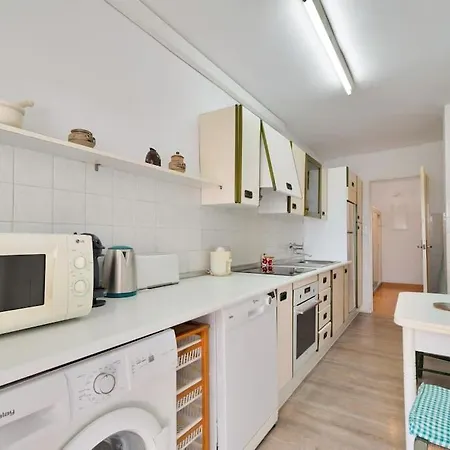 En El Centro De San Pedro Alcantara - La Libertad 3 5 4 Apartmán