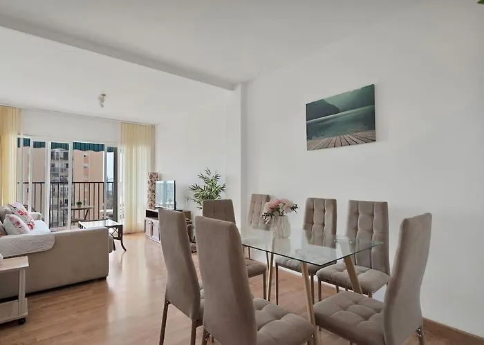 En El Centro De San Pedro Alcantara - La Libertad 3 5 4 *