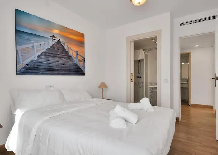 Апартаменти En El Centro De San Pedro Alcantara - La Libertad 3 5 4