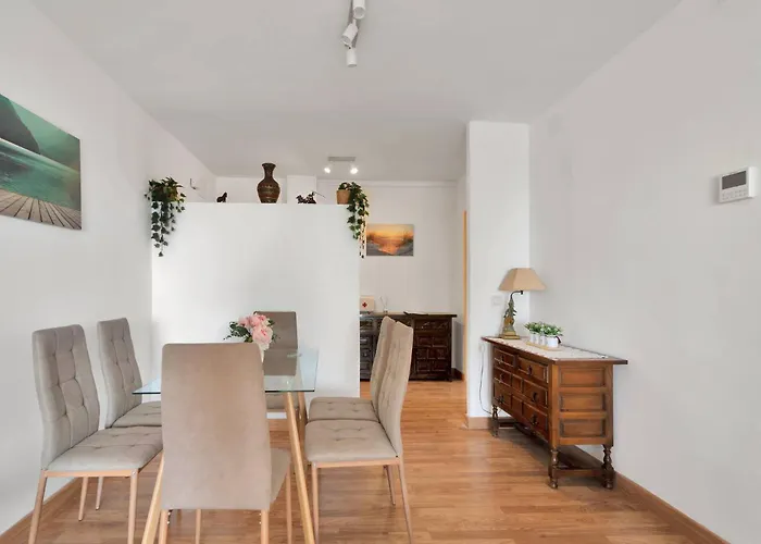 Apartament En El Centro De San Pedro Alcantara - La Libertad 3 5 4